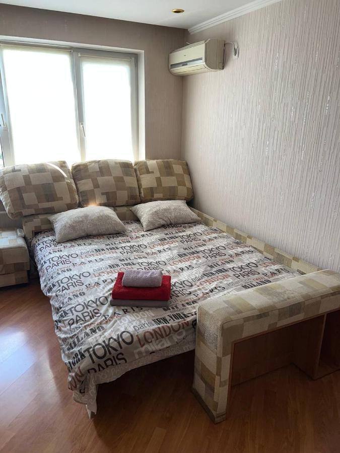 двокімнатна на архипенко 公寓